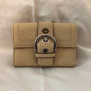 Coach cream cobblestone leather wallet